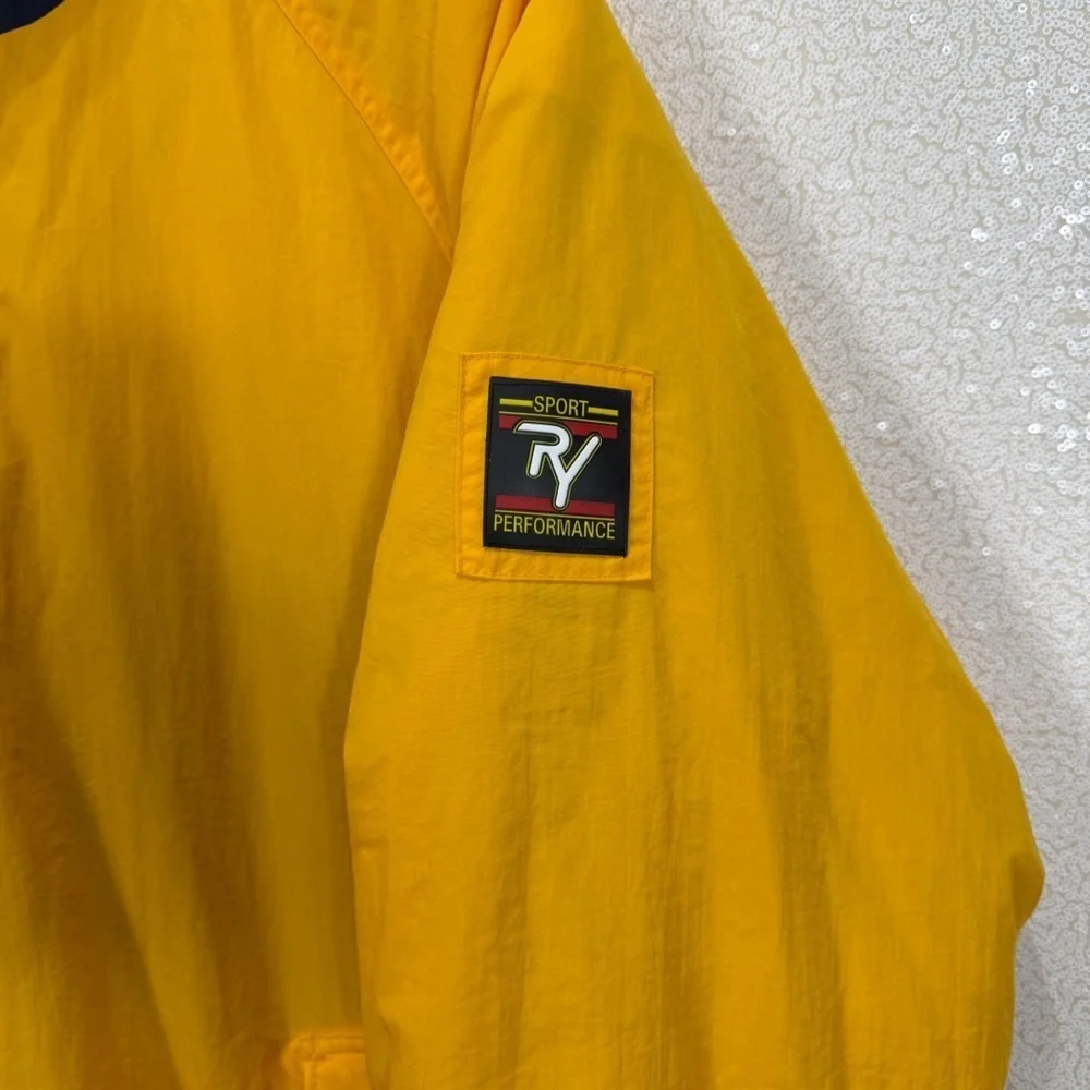 Vintage R&Y Sport Performance Jacket Men’s Medium Yellow Puffer Coat Hooded